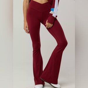 Offline by Aerie Real Me High Rise Flare Leggings Burgundy S/P Long